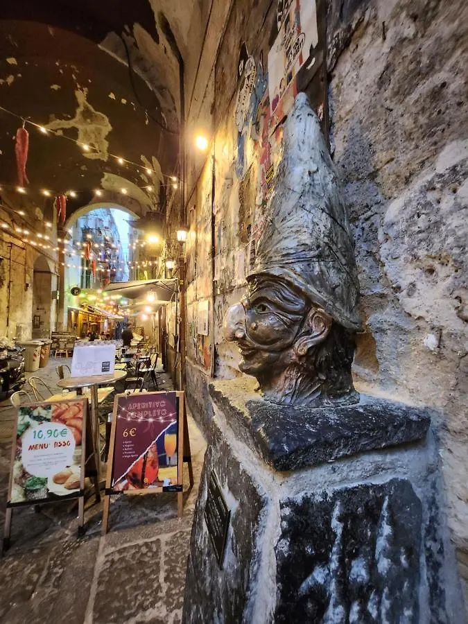 Suite San Gennaro Naples Italy